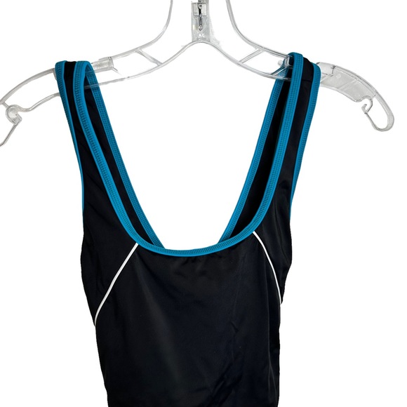 Lands End One Piece Swimsuit Criss Cross Back 10 - Picture 3 of 8